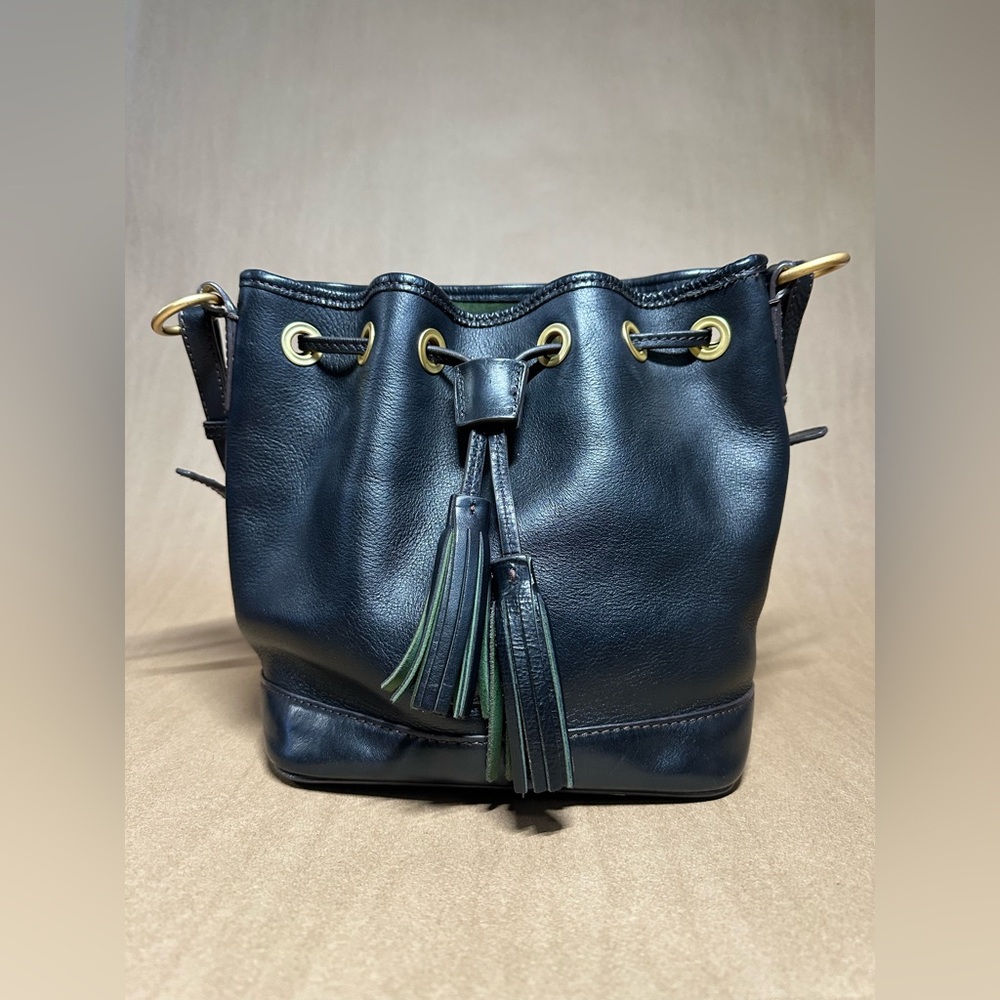 Dooney & Bourke Florentine Small Drawstring in Black